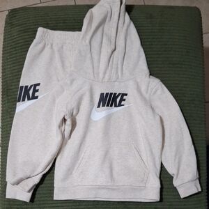 Nike Kids Beige Hoodie and Sweatpants Set
